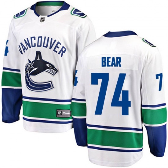 Vancouver Canucks Trade For Young Defenceman – LWOH